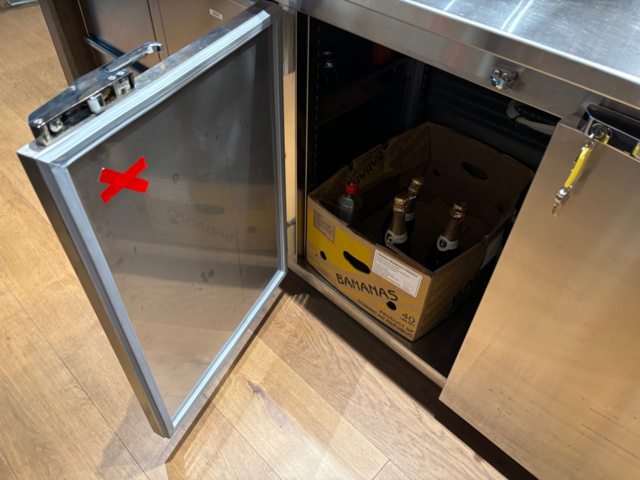 1548282-13 Kylbänksenhet och tappanläggning