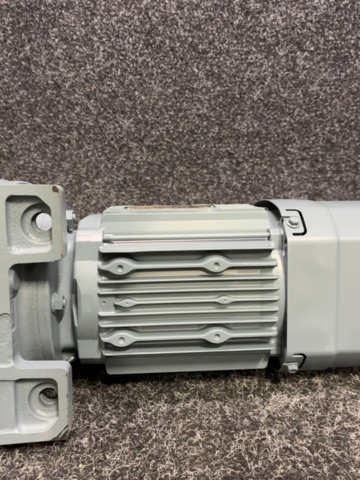 1605550-14 Växelmotor med broms - SEW-EURODRIVE DRE80M4BE1