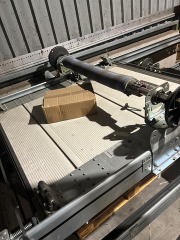 1605771-10 Inmatningssystem/Conveyor-system Knapp Maximove