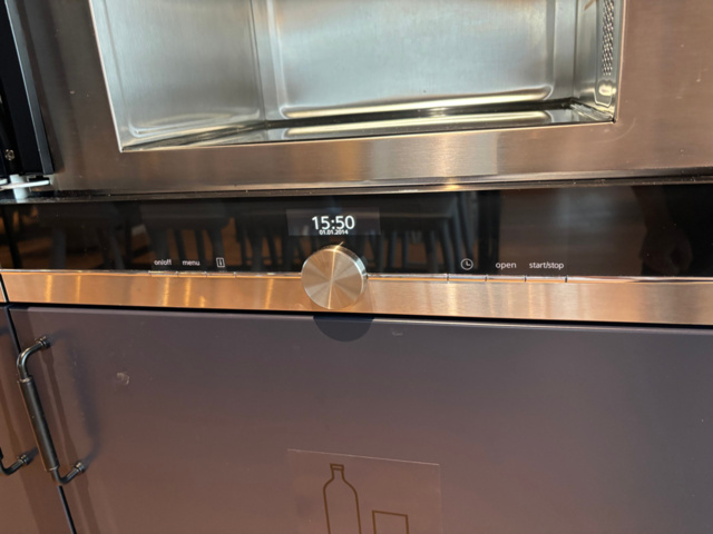 1548289-6 Integrerade mikrovågsugnar x4 enheter - Siemens 'SS-42AS'
