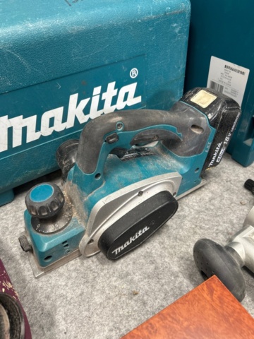 1600311-6 Elhyvel och handöverfräs - Makita