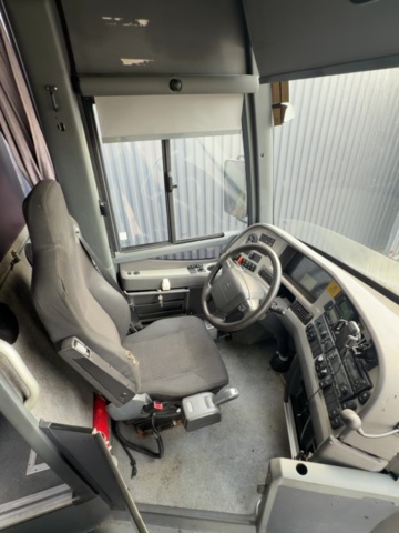 1594888-24 Bus - Volvo B9R 4X2 9700S -2010