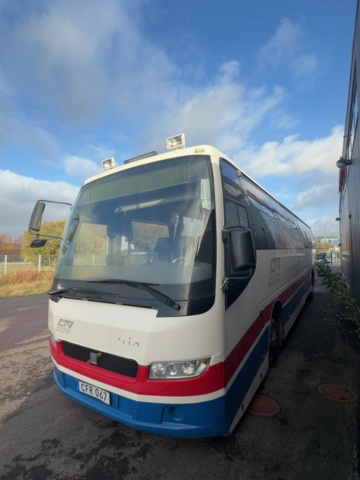 1594888-44 Bus - Volvo B9R 4X2 9700S -2010