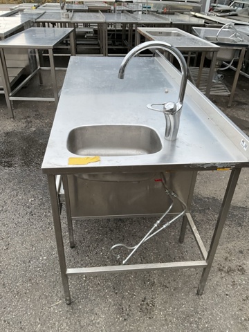 1474140-4 Rostfri bänk