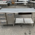 1474141-15 Rostfri bänk