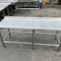 1474146-8 Rostfri bänk