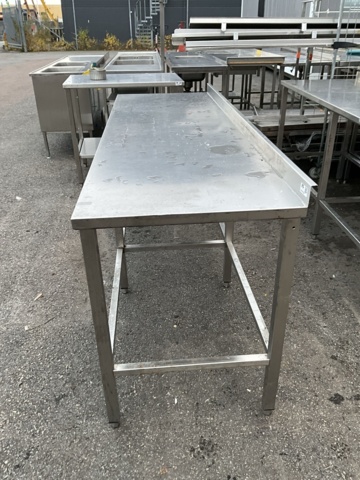 1474152-7 Rostfri bänk