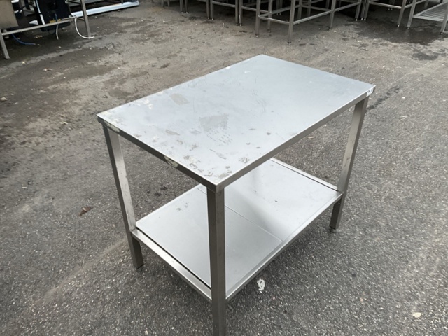 1474156-7 Rostfri bänk