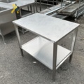 1474156-8 Rostfri bänk