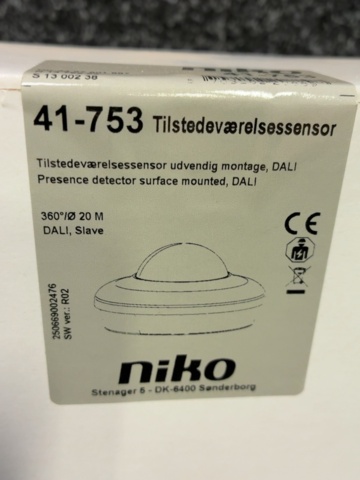 1605488-6 2 st Närvarosensorer - Niko 41-753