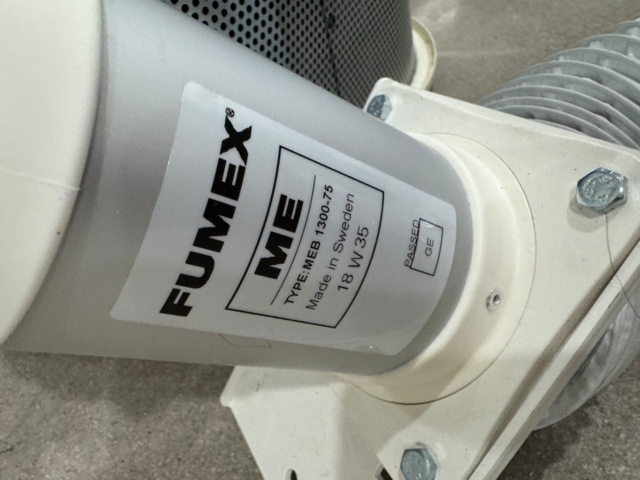 1406151-4 Nail salon vacuum cleaner – Fumex