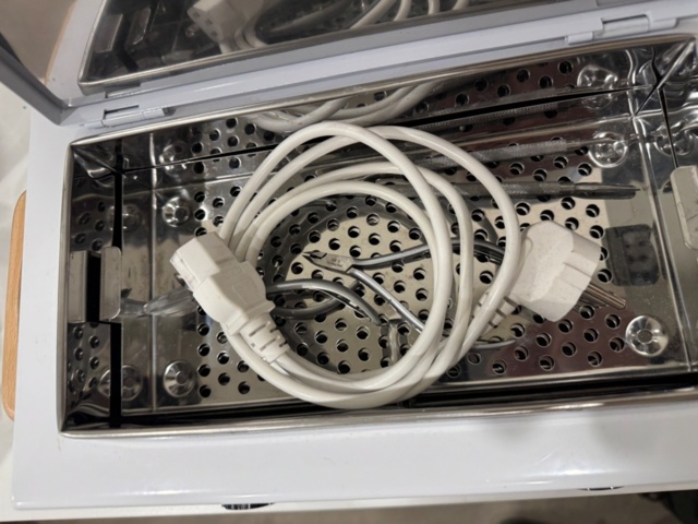 1406152-6 Temperature sterilizer AVP-360 for nail tools