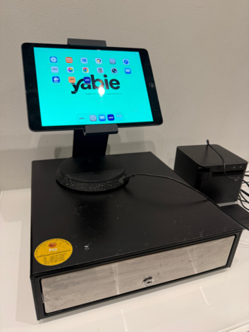1406153-1 Yabie POS system with iPad, receipt printer and cash drawer