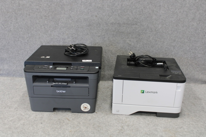 1558747-2 Två skrivare (Brohter & Lexmark)
