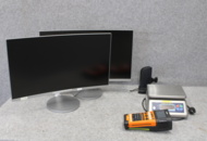 1558751 Computer monitors, parcel scales, labeling machine