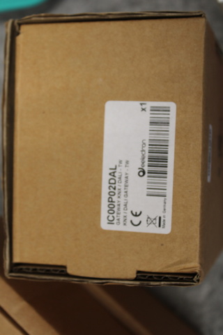 1558753-10 Elektronik för elcentraler