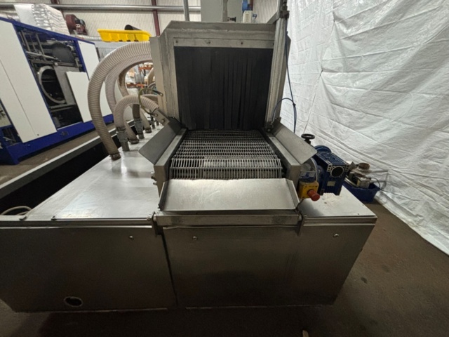 1587739-10 Industriell genomloppstvätt - ITS Multi-Cleaner - 2001