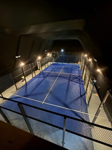1408057-1 Complete padel court with accessories - World Wide Padel