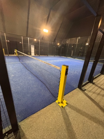 1408057-8 Complete padel court with accessories - World Wide Padel