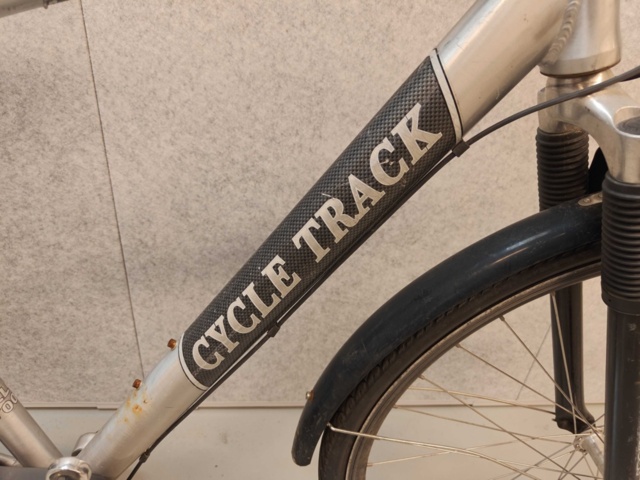 1485840-8 Cyklar med service- och reparationsbehov, 10st
