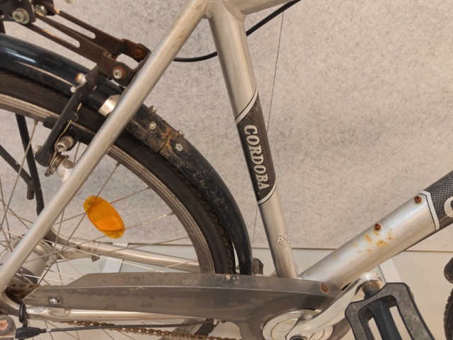1485840-10 Cyklar med service- och reparationsbehov, 10st