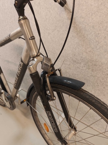 1485840-14 Cyklar med service- och reparationsbehov, 10st