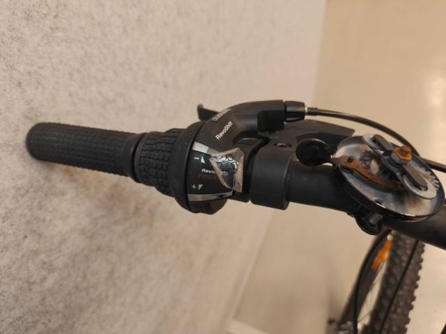 1485840-23 Cyklar med service- och reparationsbehov, 10st