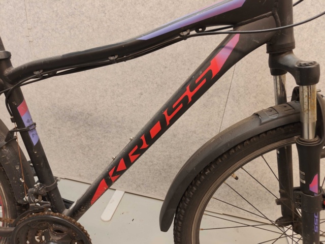 1485840-39 Cyklar med service- och reparationsbehov, 10st