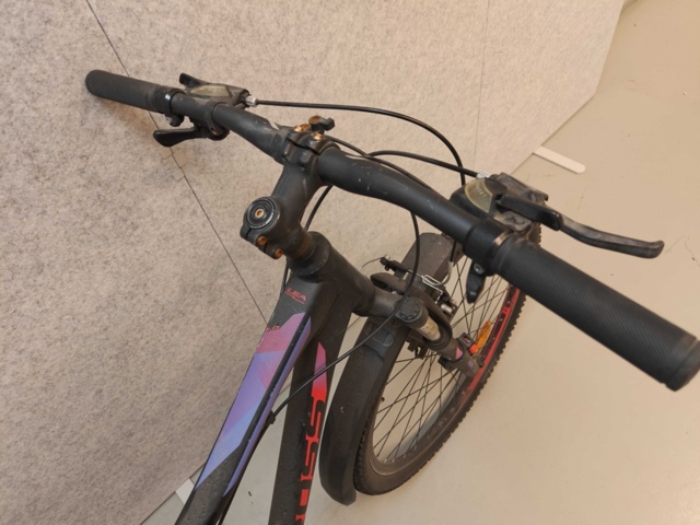 1485840-43 Cyklar med service- och reparationsbehov, 10st