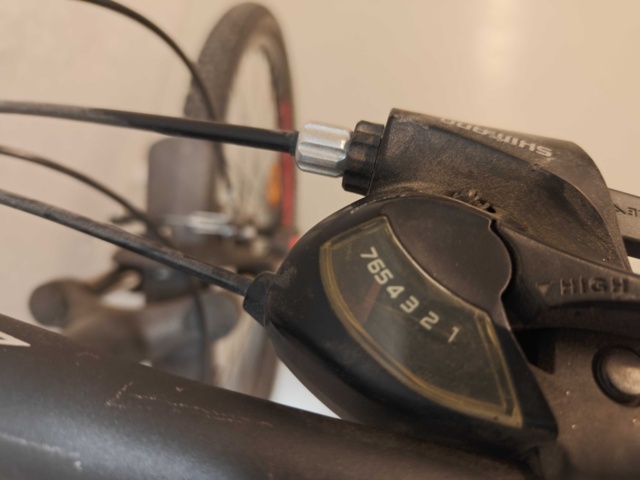 1485840-44 Cyklar med service- och reparationsbehov, 10st