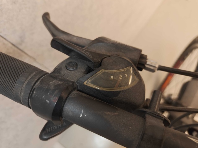 1485840-45 Cyklar med service- och reparationsbehov, 10st