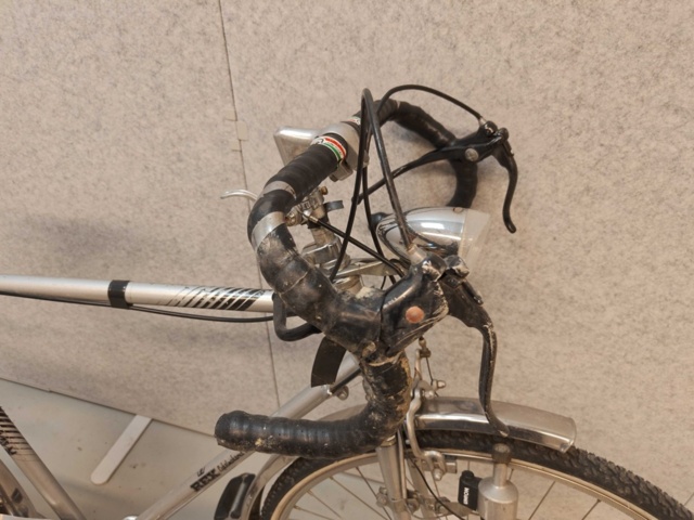 1485840-57 Cyklar med service- och reparationsbehov, 10st