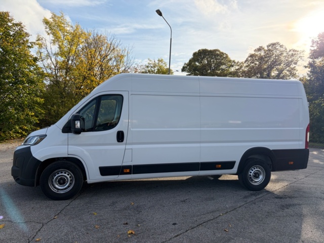 1531351-8 Opel Movano Van 3.5t 2.2 CDTI Manuell, 140hk, 2024 - 3083 mil
