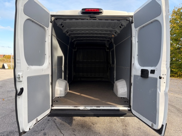 1531351-11 Opel Movano Van 3.5t 2.2 CDTI Manuell, 140hk, 2024 - 3083 mil