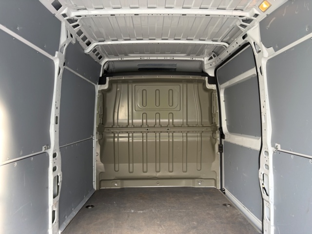 1531351-14 Opel Movano Van 3.5t 2.2 CDTI Manuell, 140hk, 2024 - 3083 mil