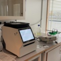 1549158-17 Elektroforessystem – Bio-Rad GelDoc Go, PowerPac 300 och Criterion Cell med spänningsomvandlare