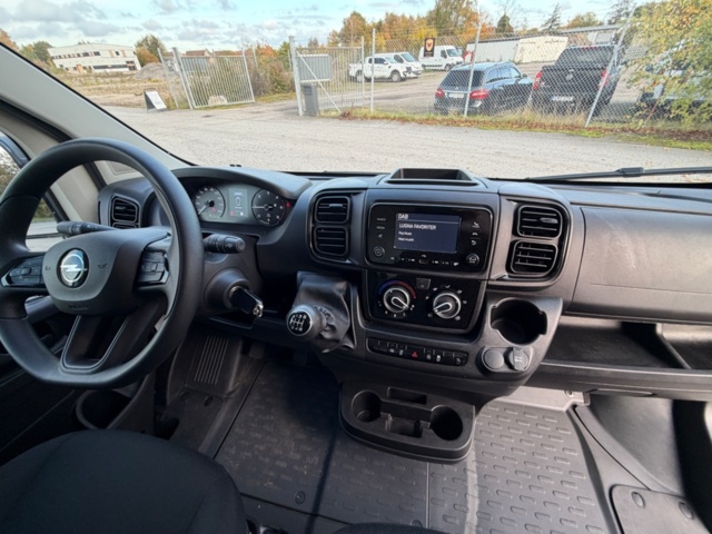1531351-25 Opel Movano Van 3.5t 2.2 CDTI Manuell, 140hk, 2024 - 3083 mil