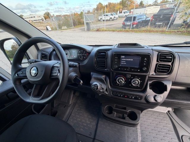 1531351-23 Opel Movano Van 3.5t 2.2 CDTI Manuell, 140hk, 2024 - 3083 mil