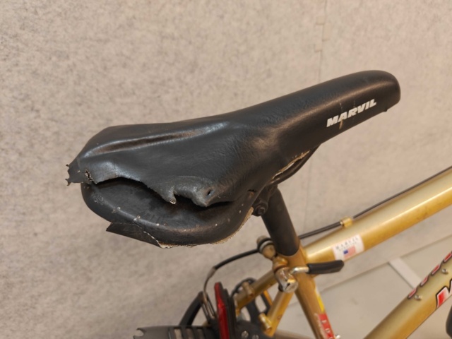 1485841-58 Cyklar med service- och reparationsbehov, 10st