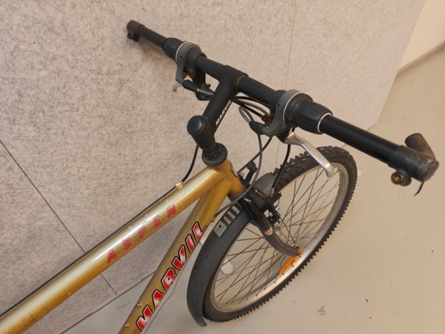 1485841-59 Cyklar med service- och reparationsbehov, 10st
