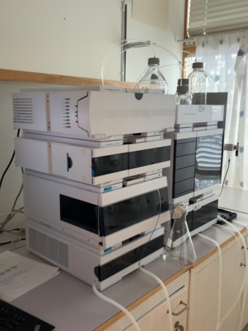 1549160-8 HPLC-system med dator och skärm – Agilent Technologies 1260 Infinity II