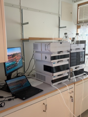 1549160-9 HPLC-system med dator och skärm – Agilent Technologies 1260 Infinity II