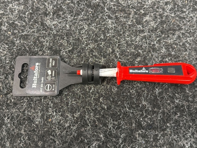 1605813-3 10 st Testmejslar Hultafors 448125 HVT IEC 3x60mm 120x250 volt