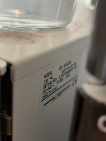 1549161-12 HPLC/UHPLC-system med dator – Shimadzu Prominence UFLC XR