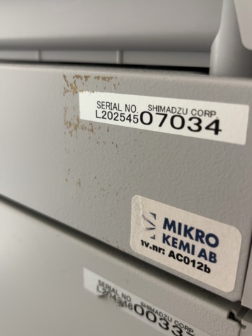 1549161-13 HPLC/UHPLC-system med dator – Shimadzu Prominence UFLC XR