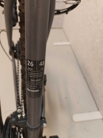 1485842-5 Cyklar med service- och reparationsbehov, 12st