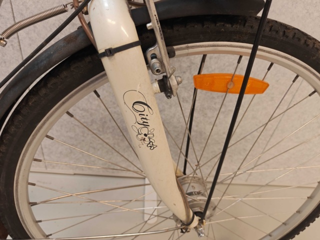 1485842-22 Cyklar med service- och reparationsbehov, 12st