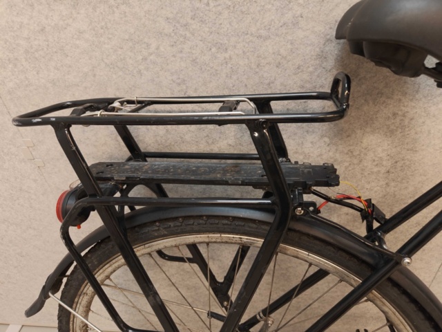 1485842-43 Cyklar med service- och reparationsbehov, 12st