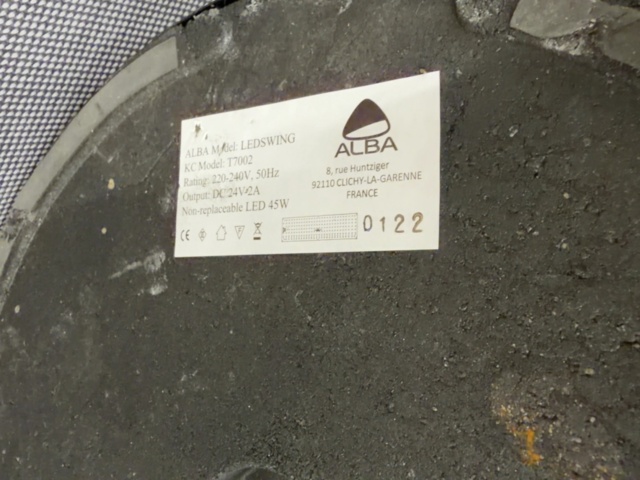 1605894-6 Golvlampa Alba LEDSWING