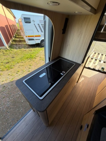 1344255-50 Weinsberg Campervan Fiat 2.3 MultiJet Manual, 120hp, 2023
